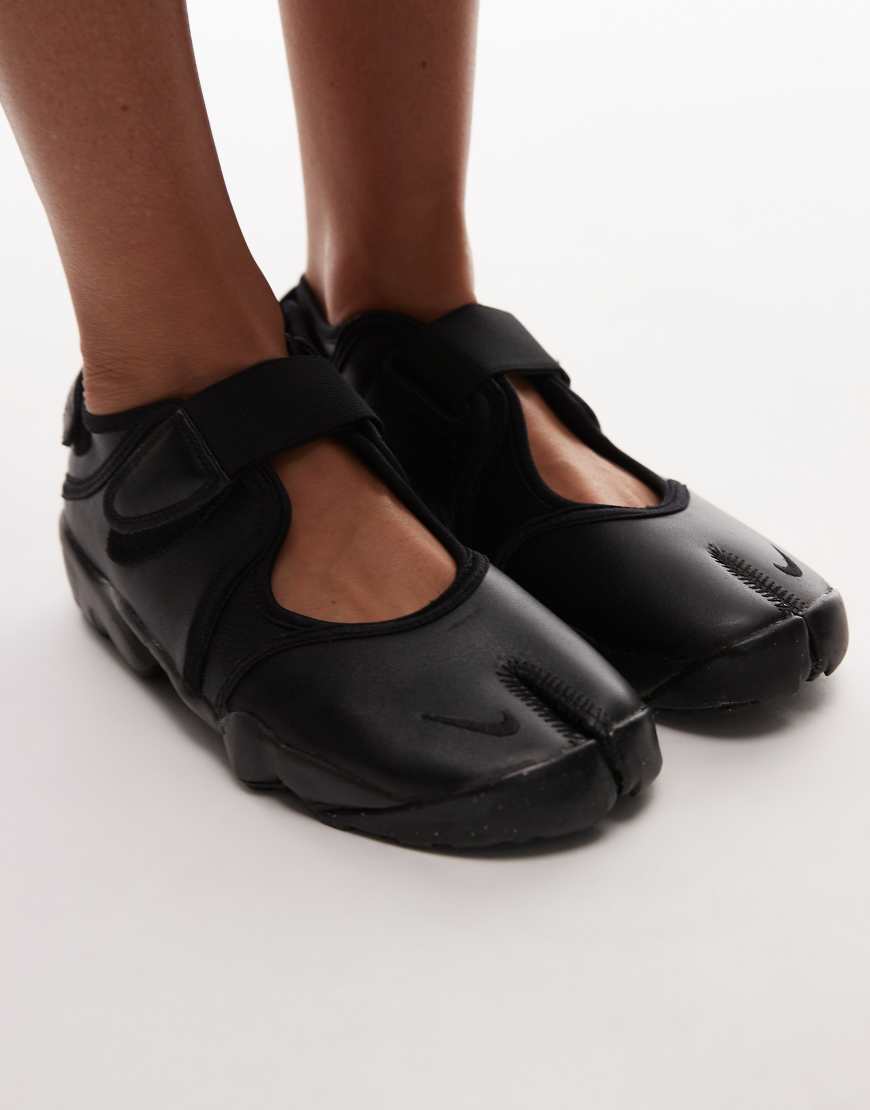 Air Rift Leather trainers in black