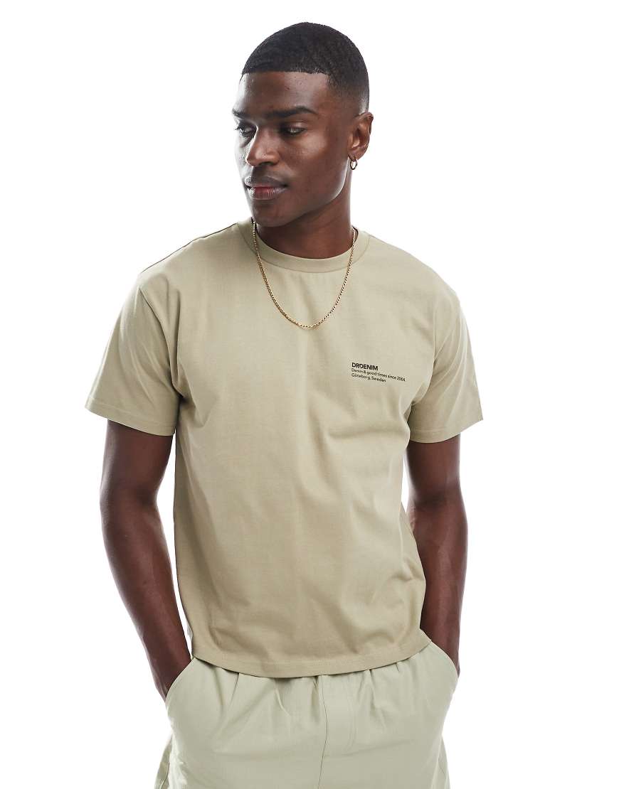 Short sleeve crew neck T-shirt in neutral beige