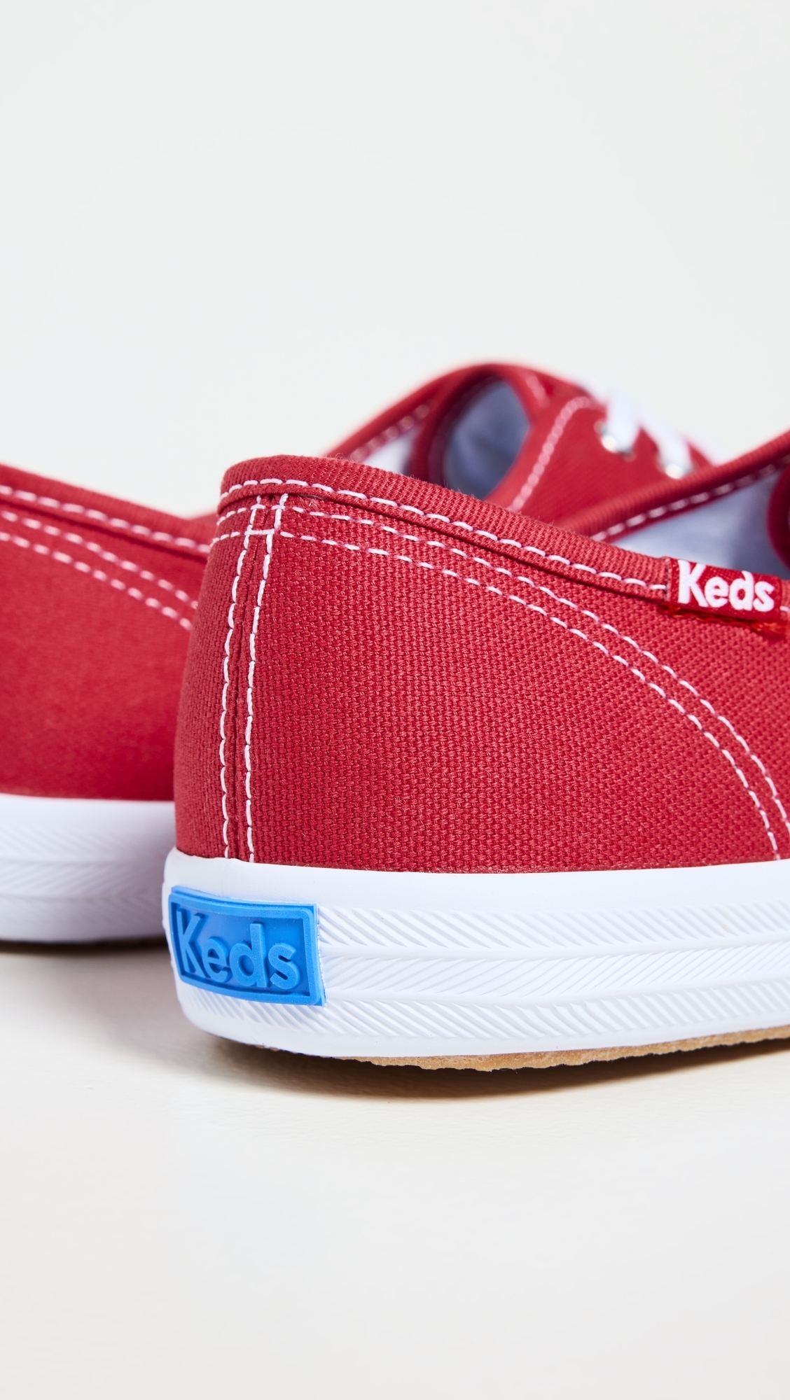 Champion Canvas Sneakers Red