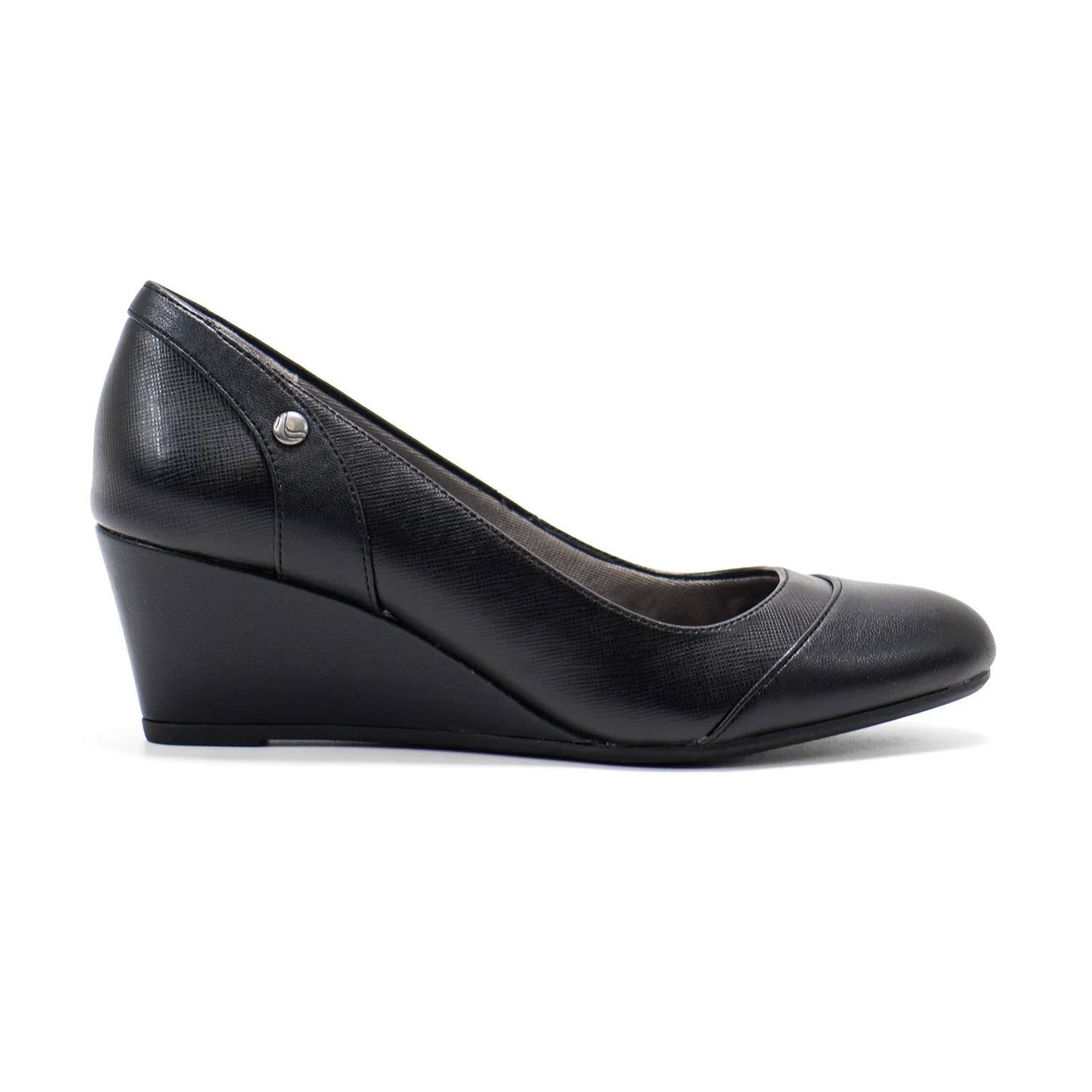 Women's Dreams Wedge Pump In Black Heirloom