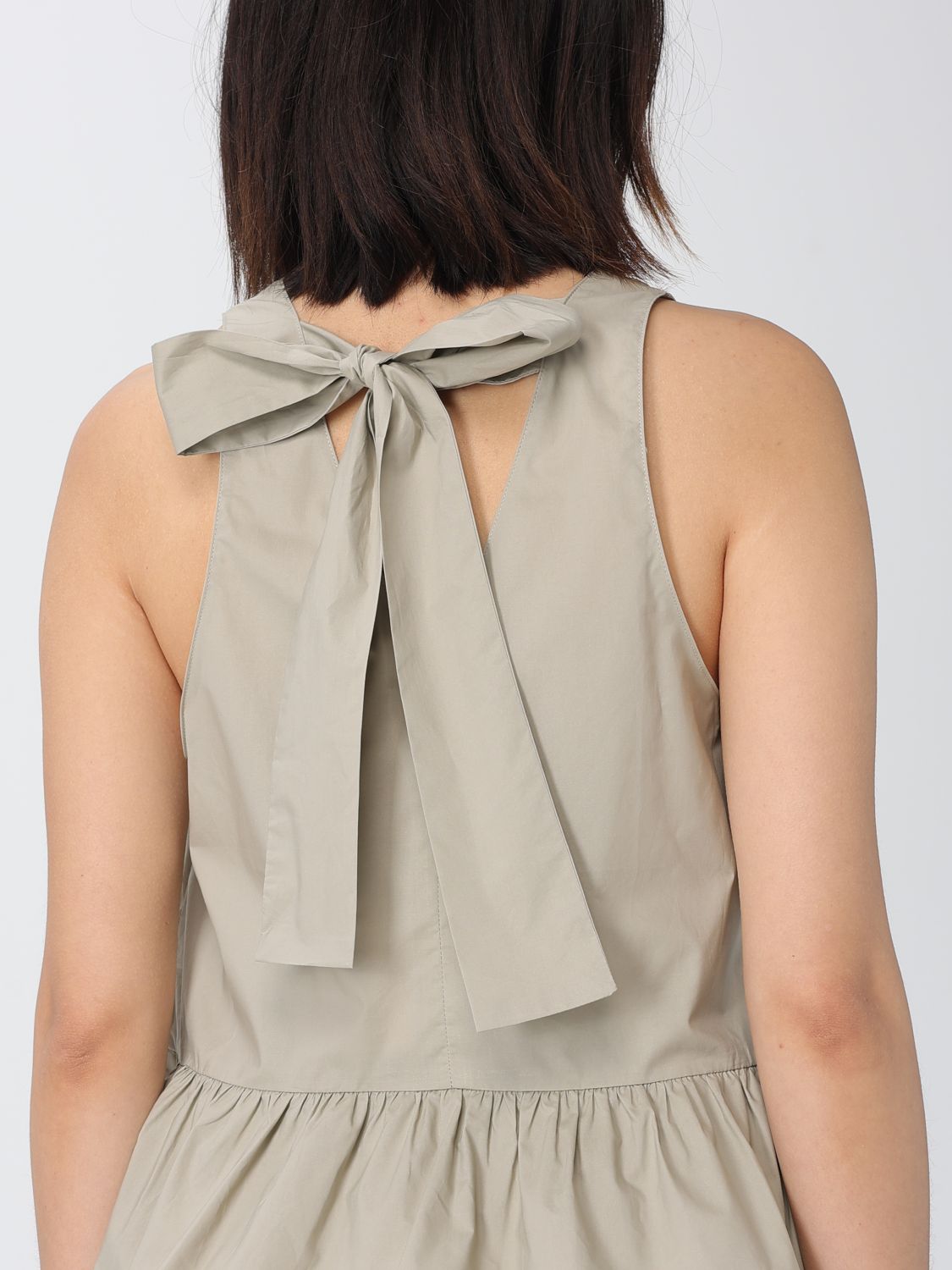Top Woman color Brown