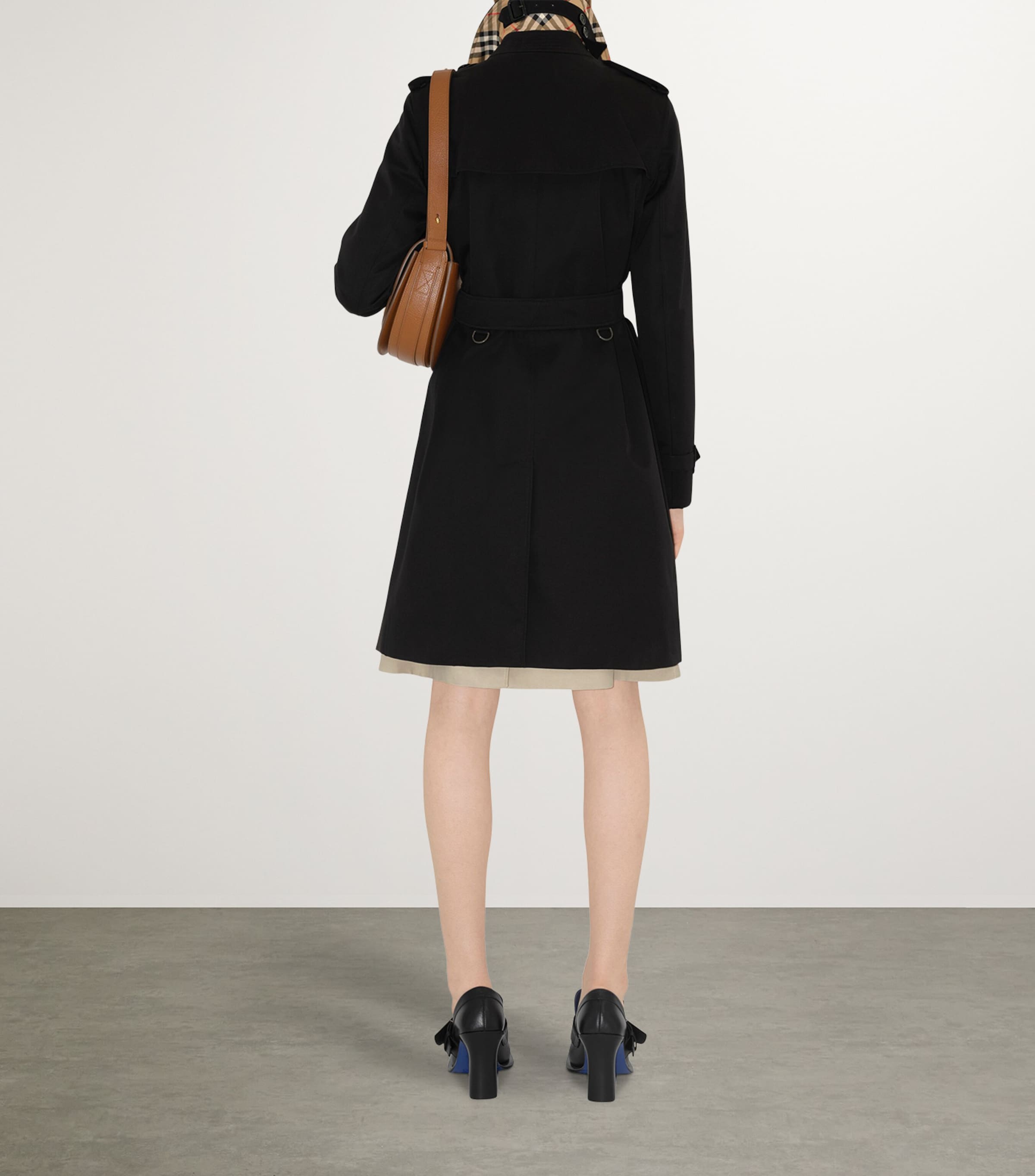Gabardine Kensington Mid-Length Trench Coat