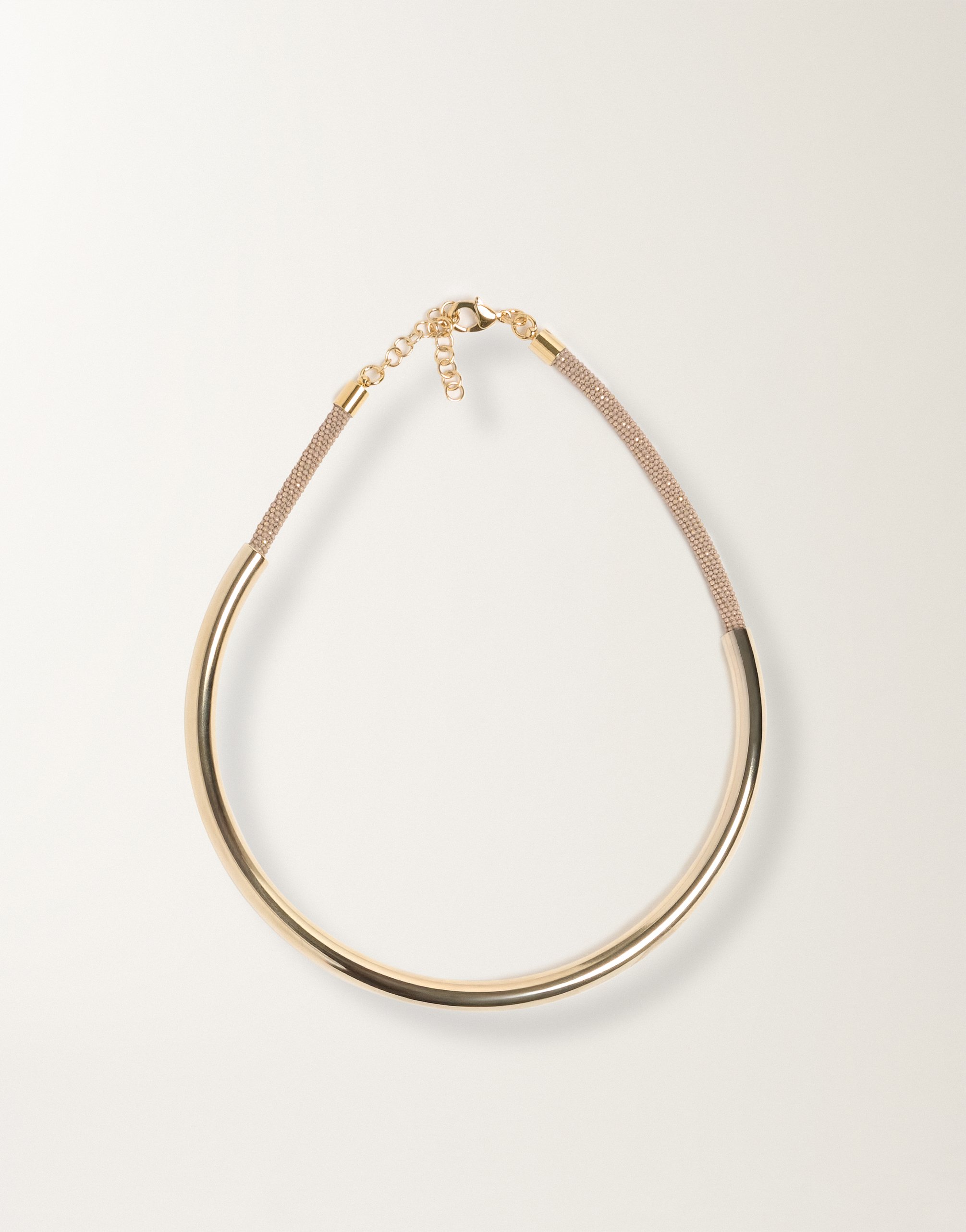 Rigid necklace in brass, greige