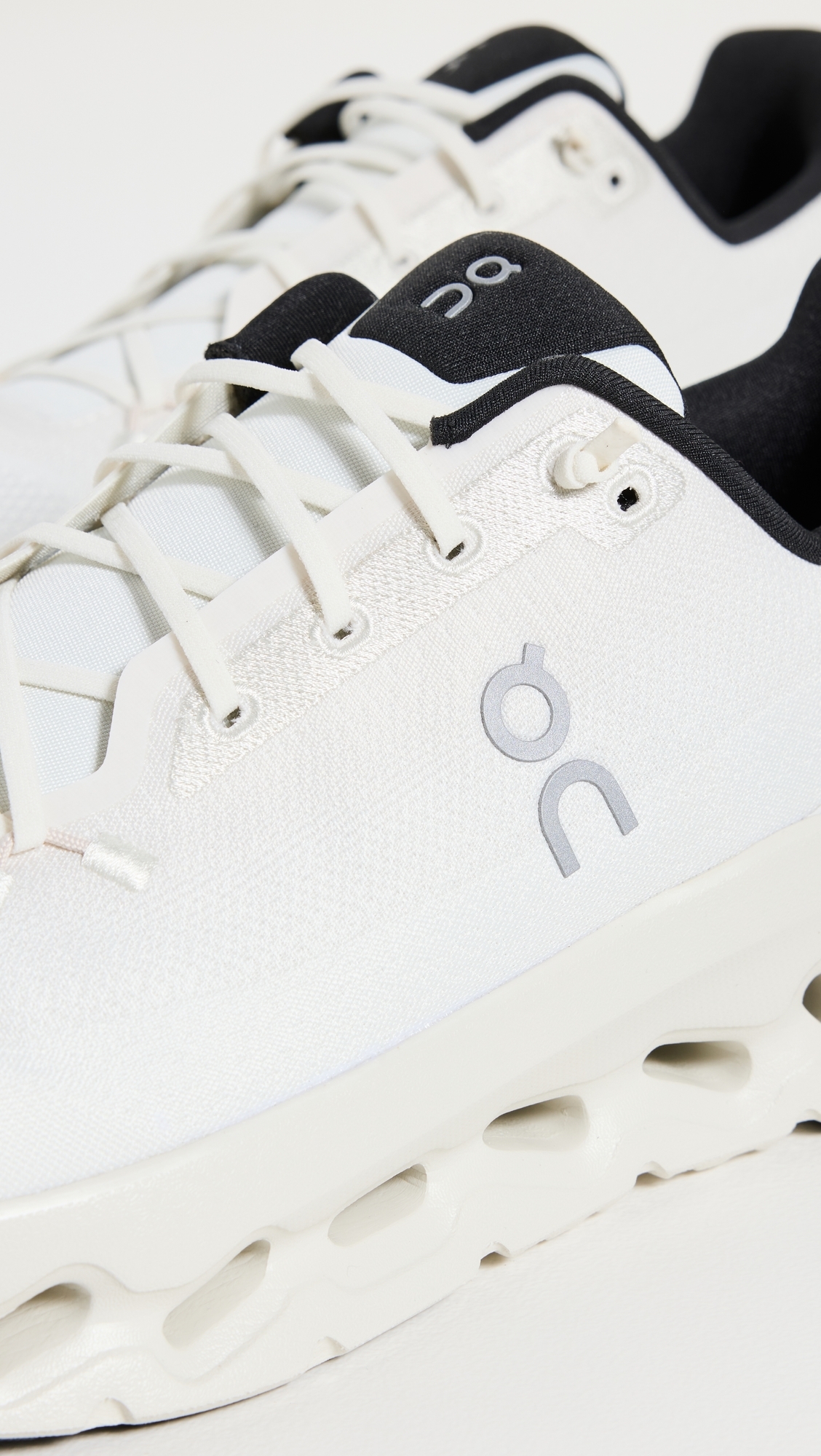 Cloudtilt Sneakers Pearl/Ice