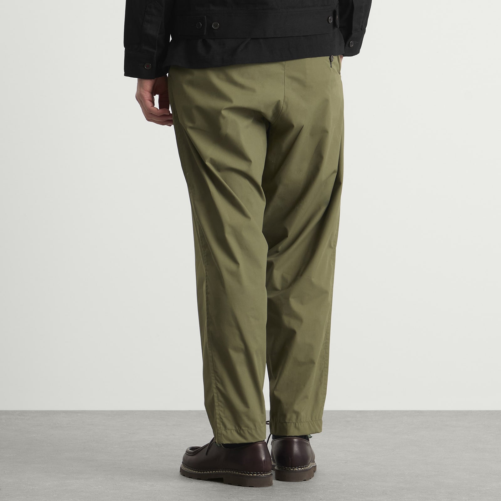 Men's Recycled Poly Tech Pleated Track Pant Olive