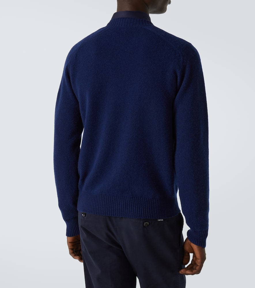 Wool and cashmere sweater