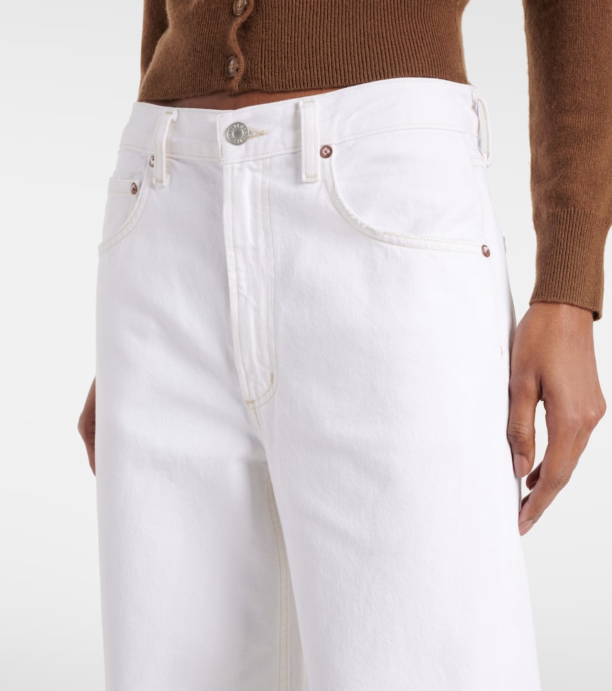 Mid-rise wide-leg jeans