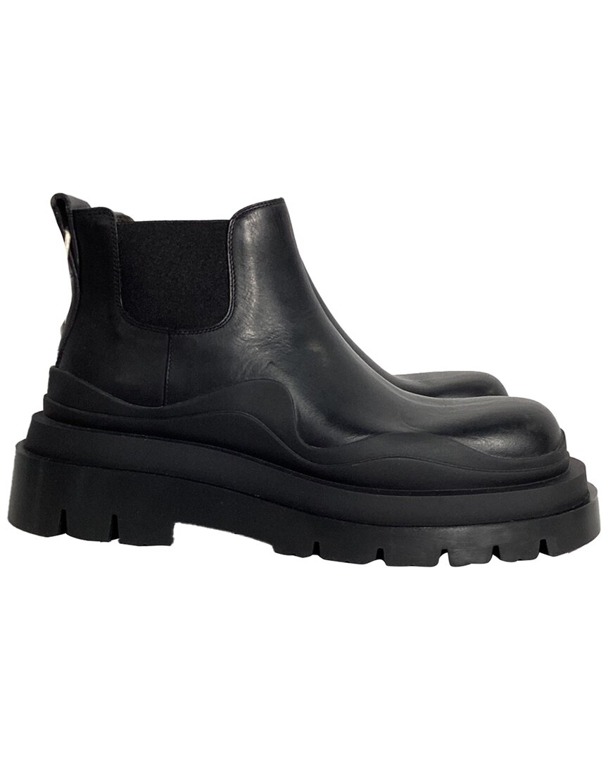Women's Leather Tire Ankle Chelsea Boot (Authentic Pre-Loved)