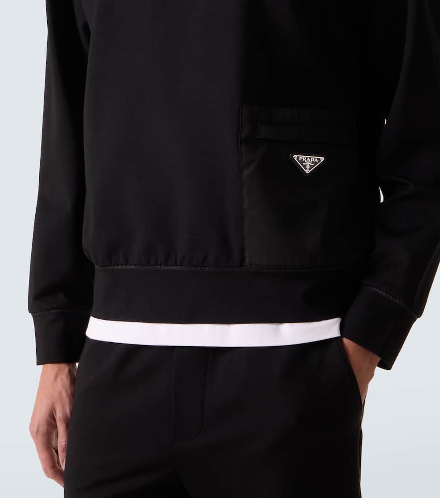 Technical sweatshirt
