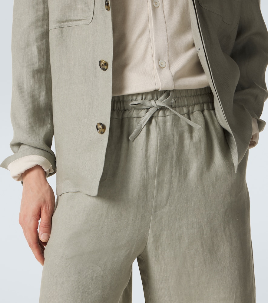 Linen shorts
