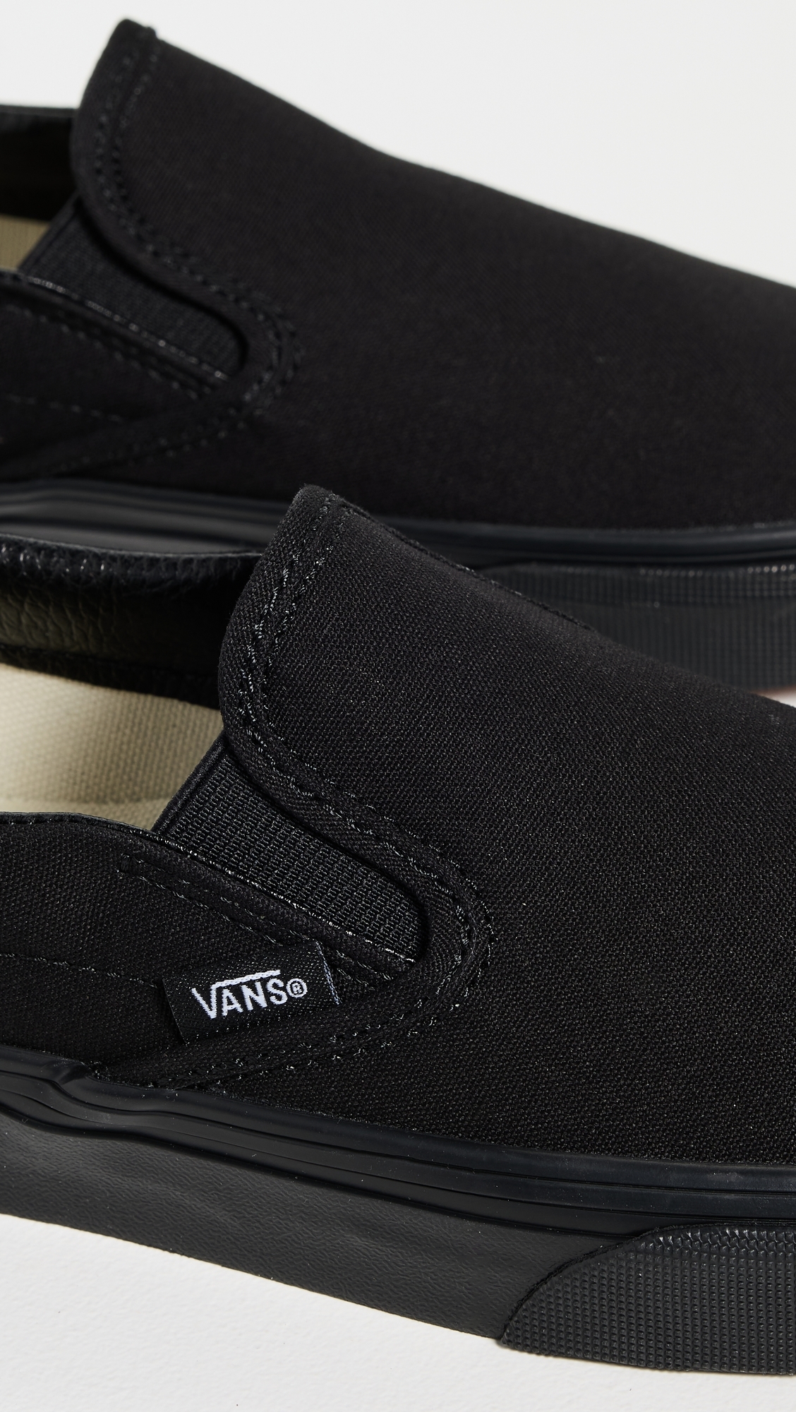 Classic Slip On Unisex Sneakers Black/Black W