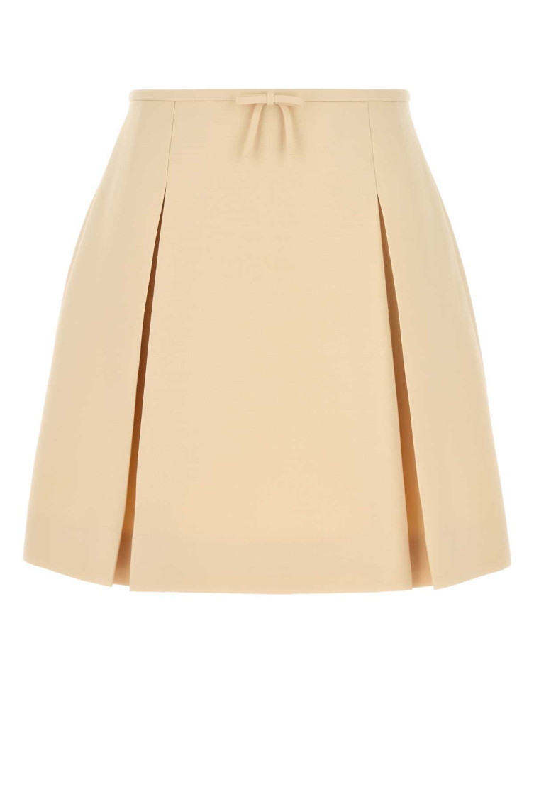 Short Skirt With Bow