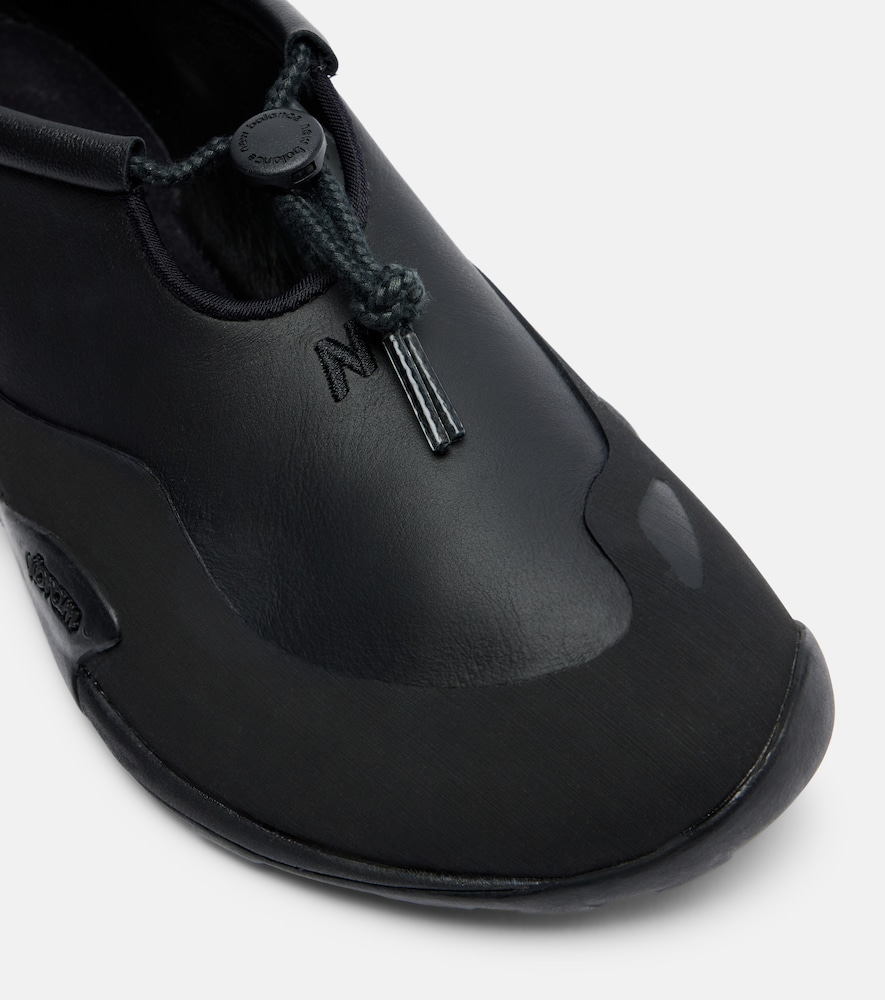 X New Balance MT10T leather sneakers