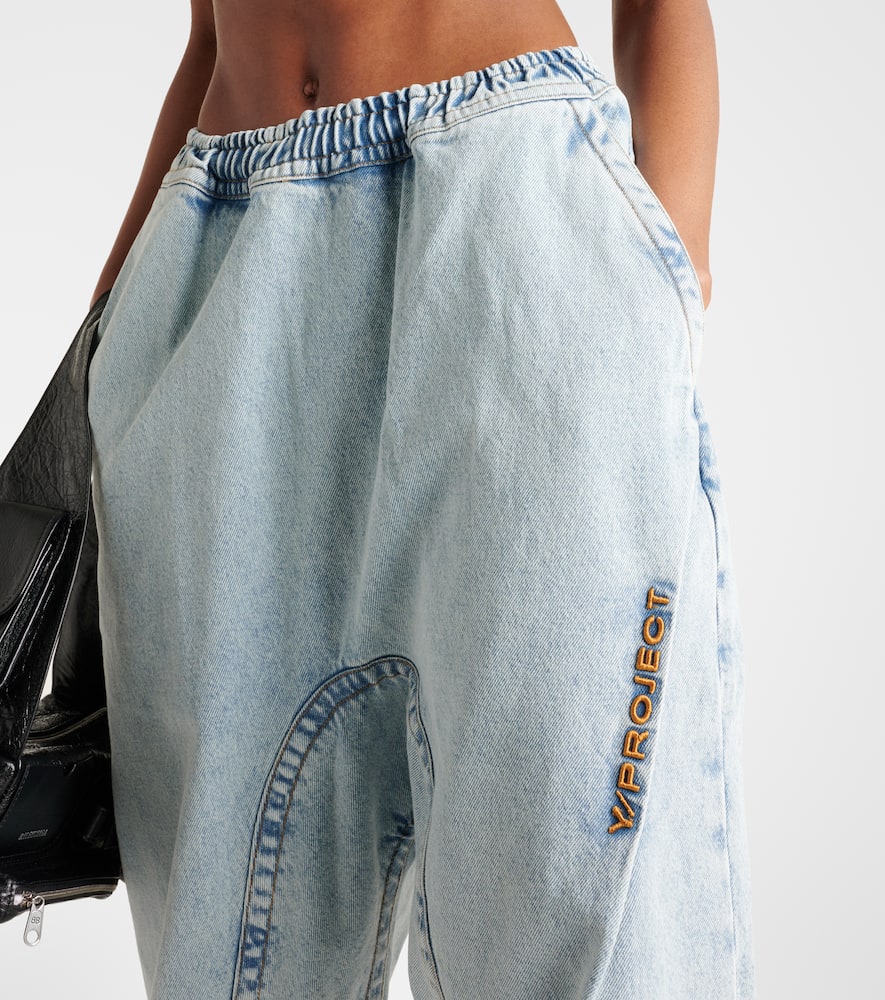 Wide-leg jeans