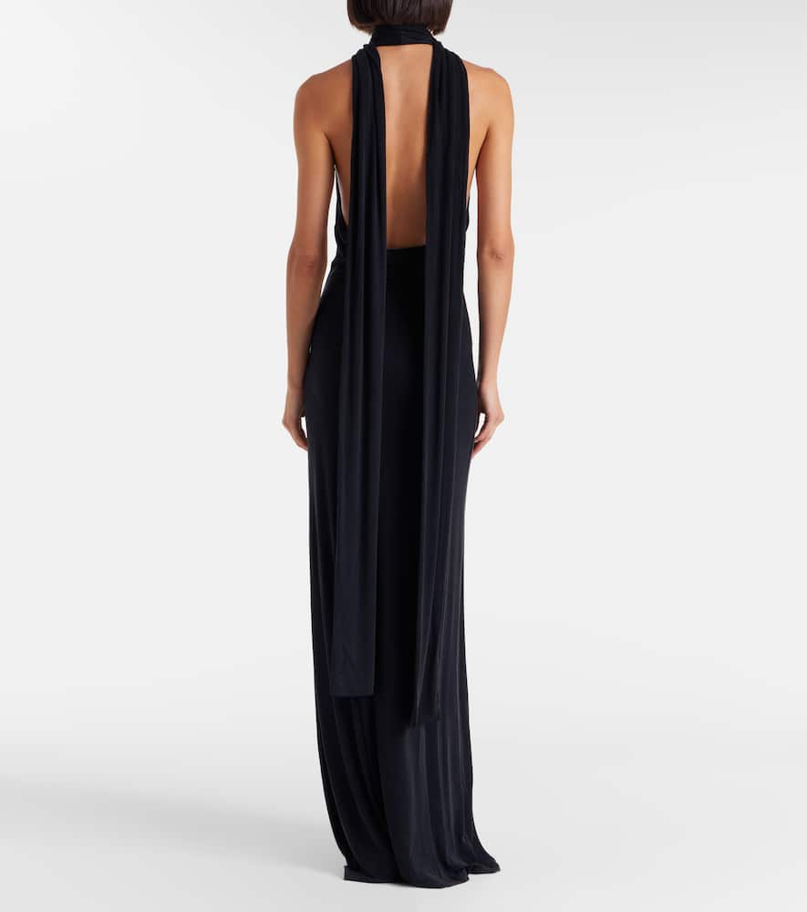 Sele cutout halterneck gown