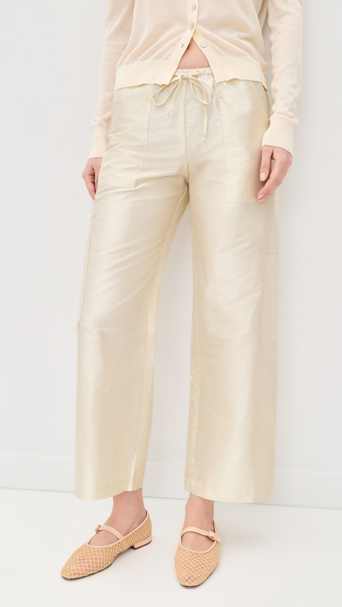The Taffeta Drawstring Cargo Pants Creme