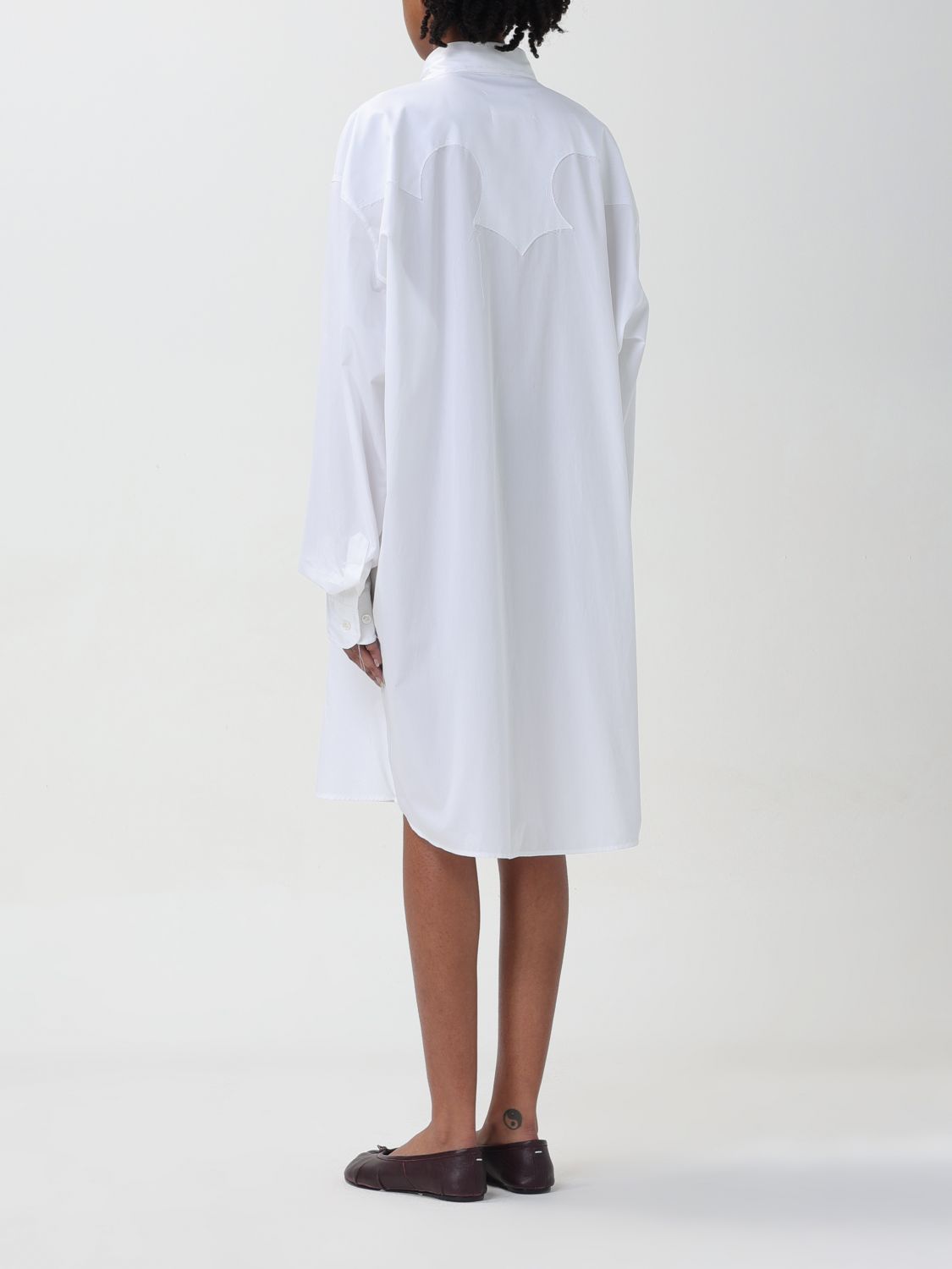 Dress Woman color White