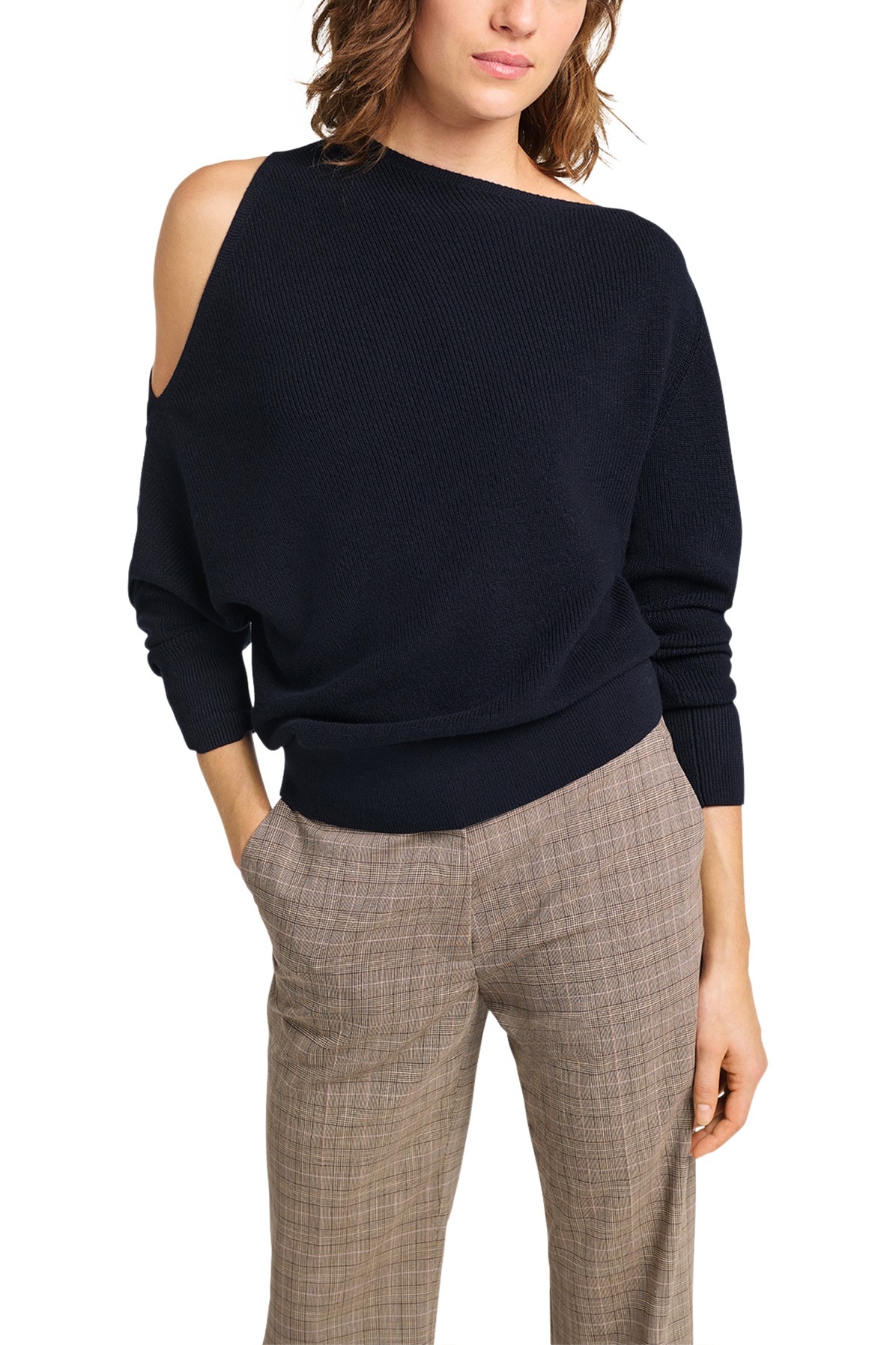 Taran Sweater