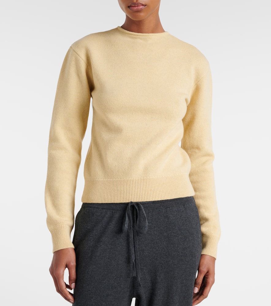 Wool and cashmere sweater