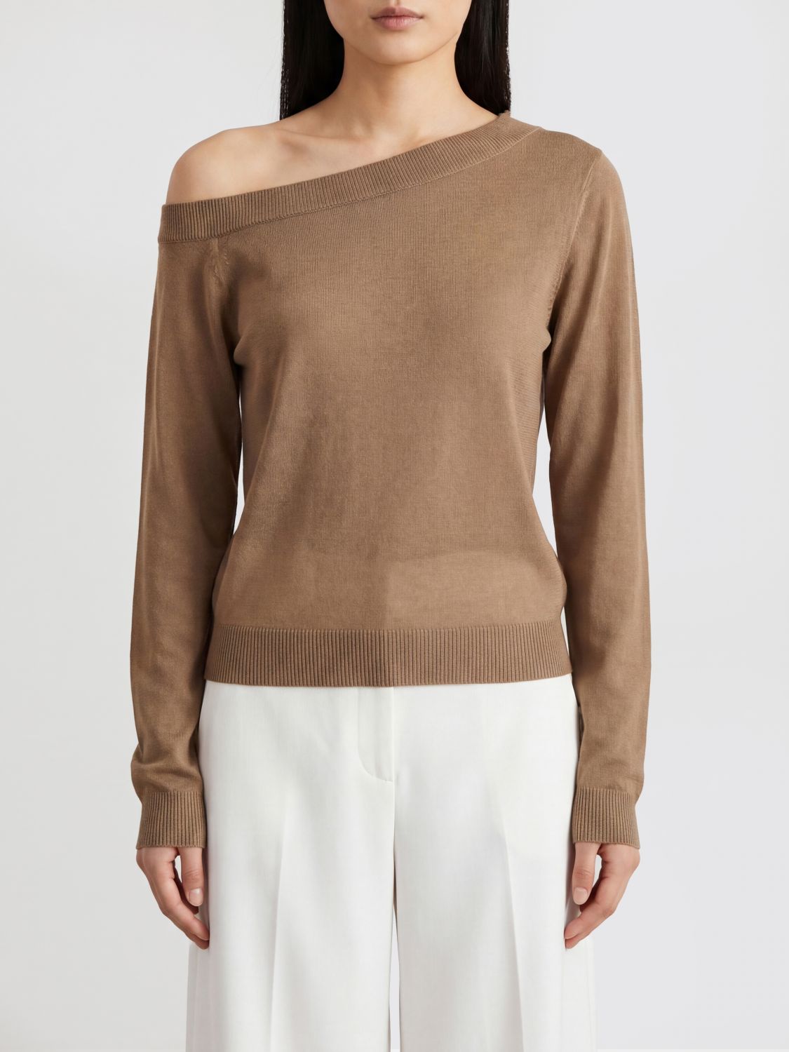 Sweater Woman color Brown