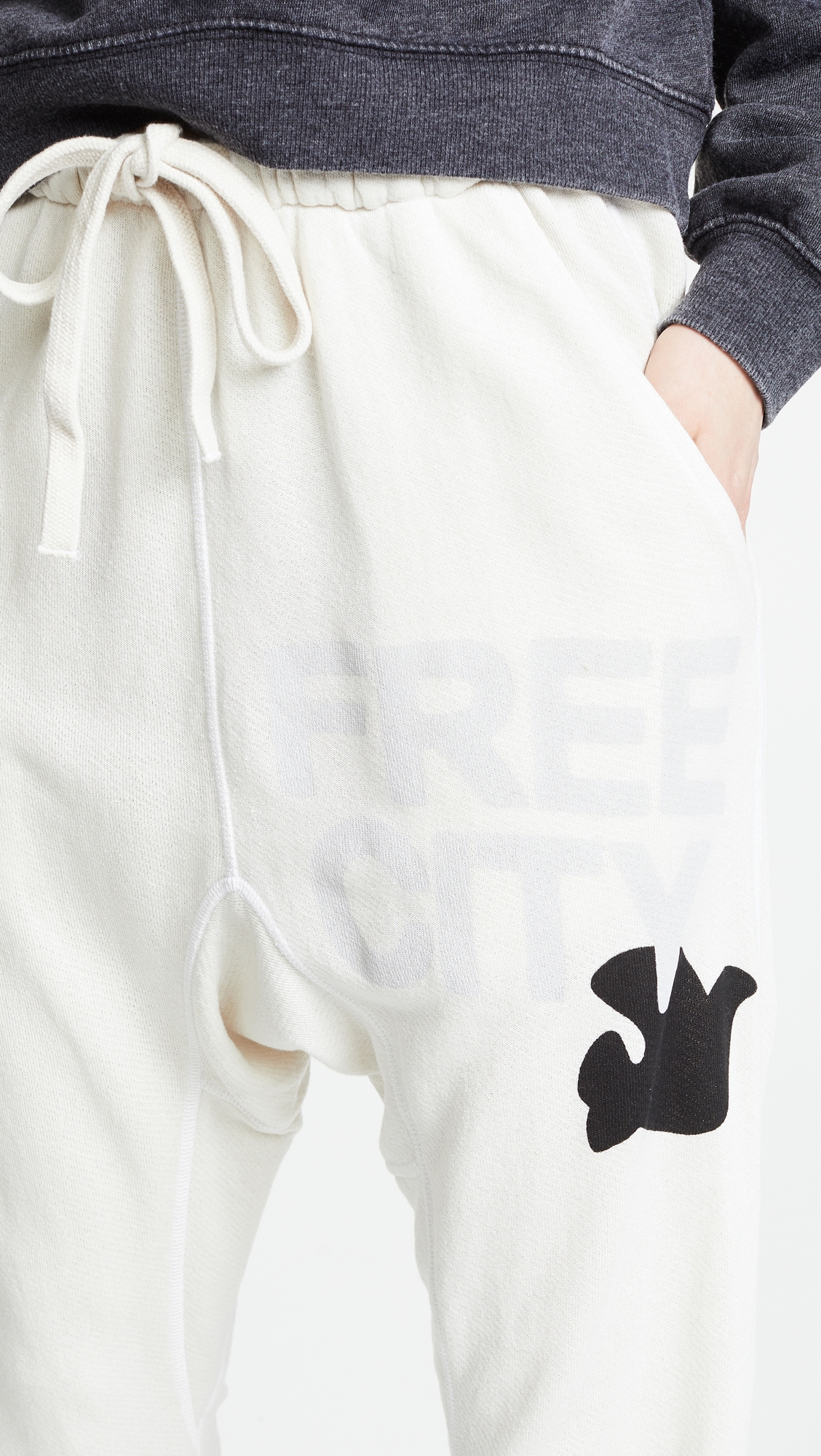 Super Fluffy Pocket Sweatpants Creamy Yumm