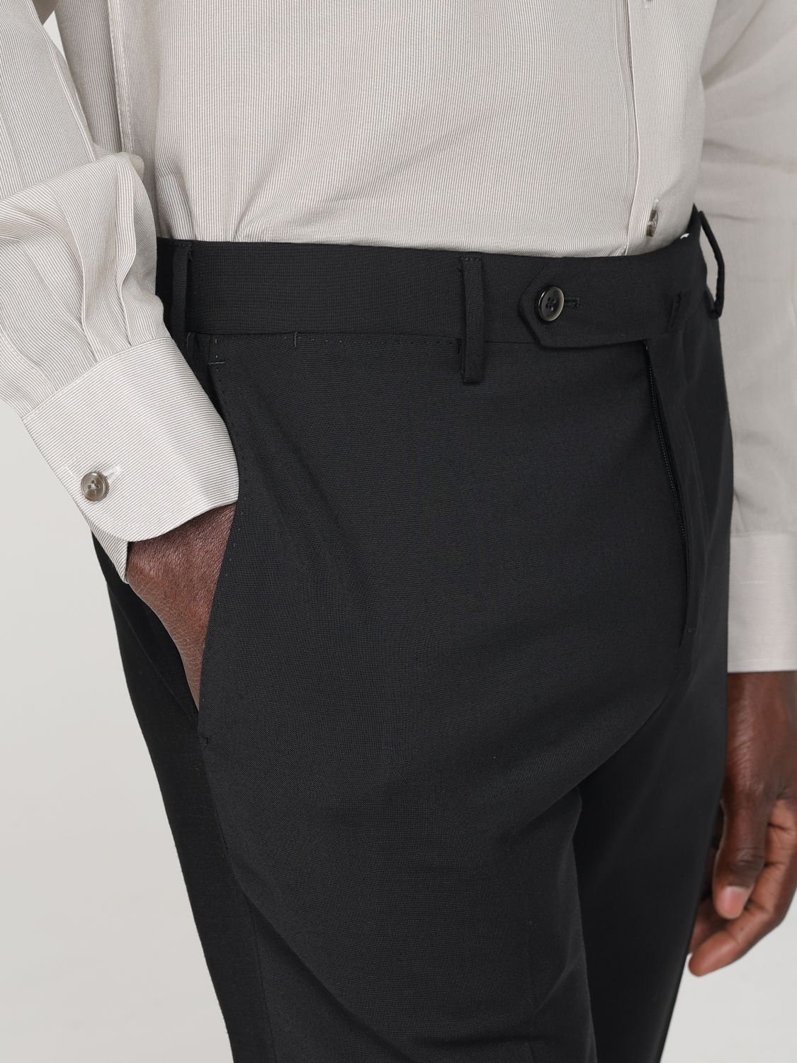 Pants Men color Black