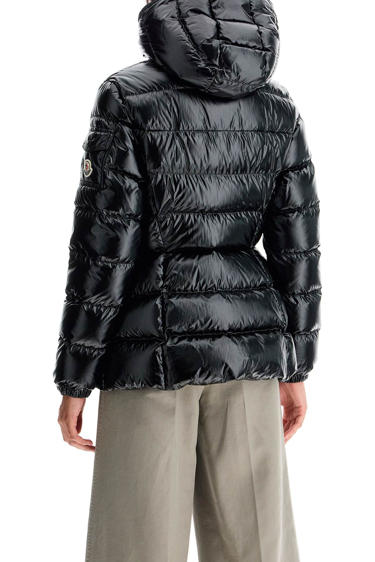 Short barante down jacket