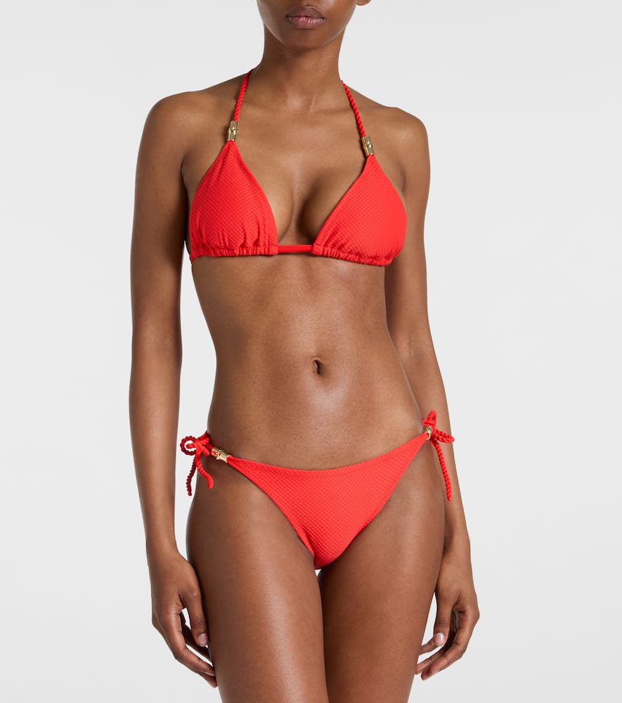 Low-rise bikini bottoms