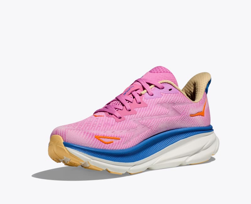 HOKA Women's Clifton 9 Shoes in Cyclamen/Sweet Lilac