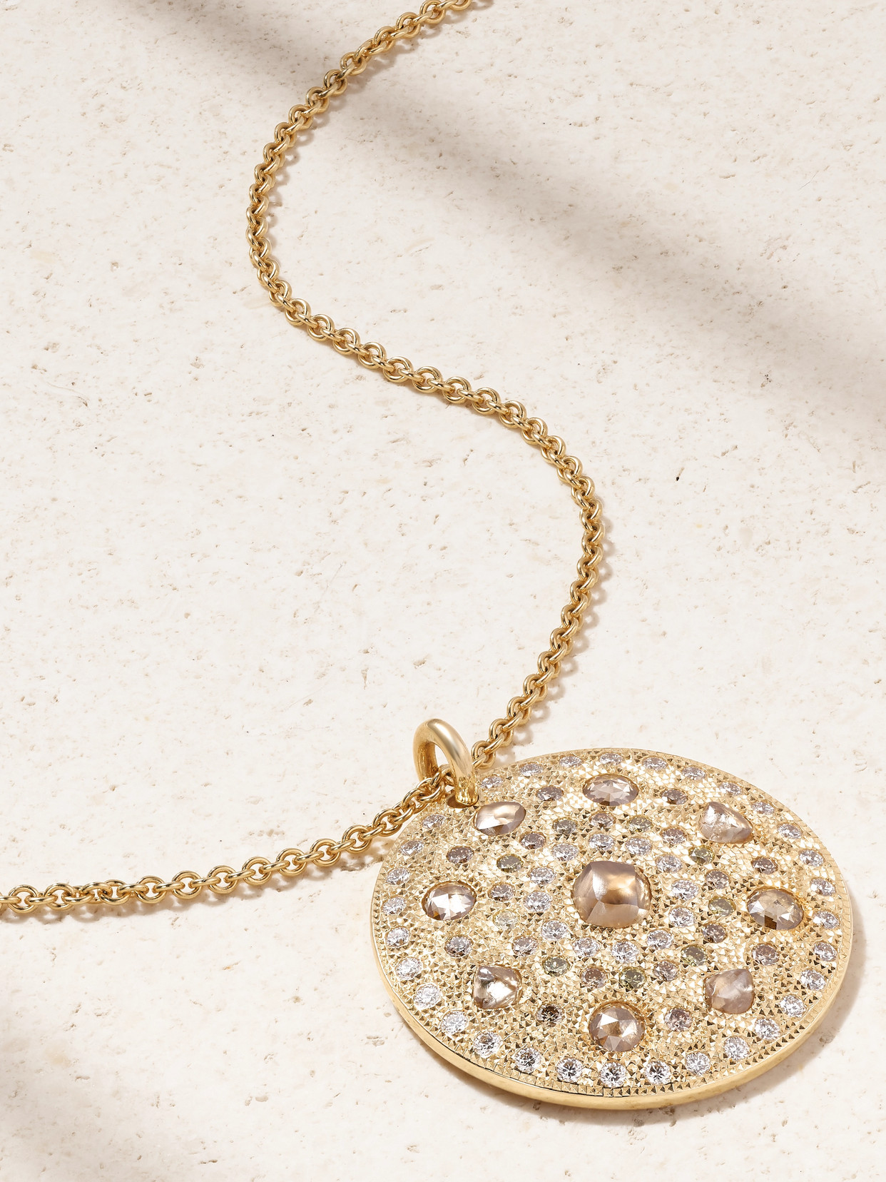 Talisman Medal Large 18-karat Gold Diamond Necklace - One size