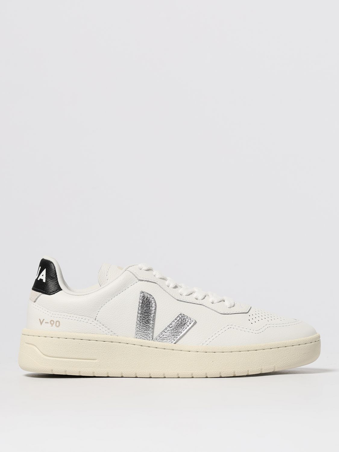 V-90 Sneakers