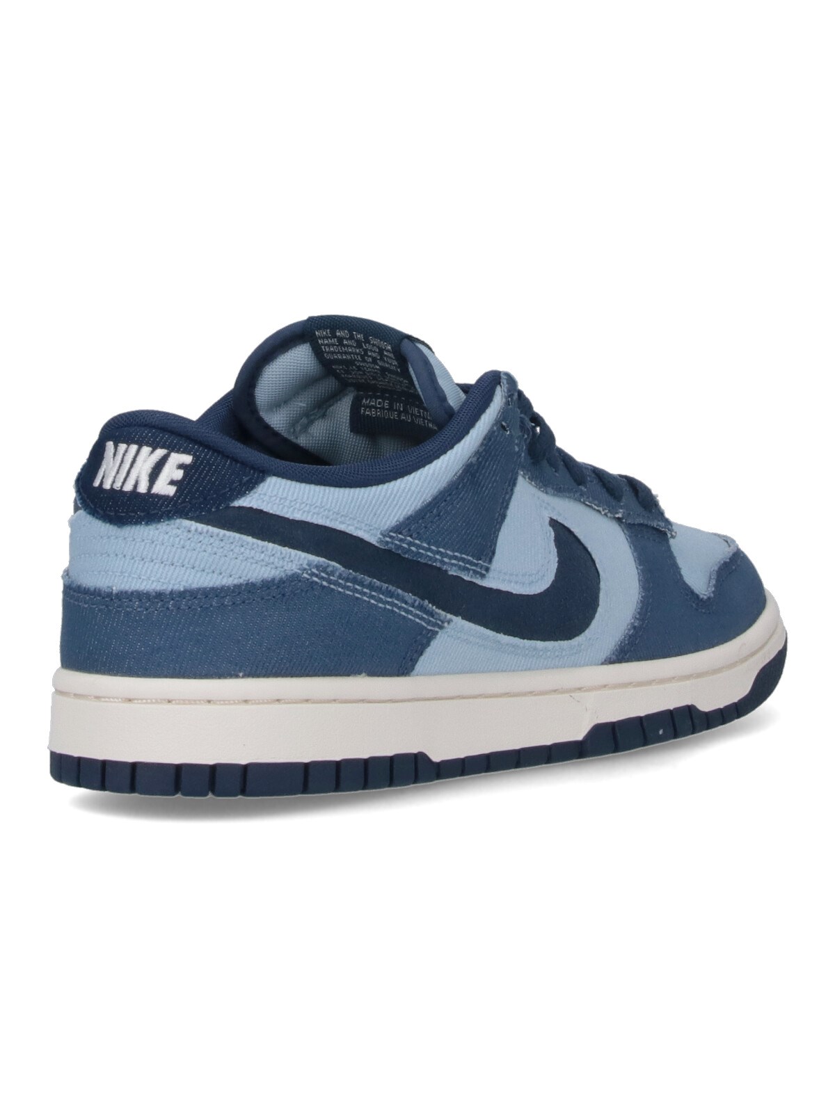 Nike "Dunk Low Retro" Sneakers