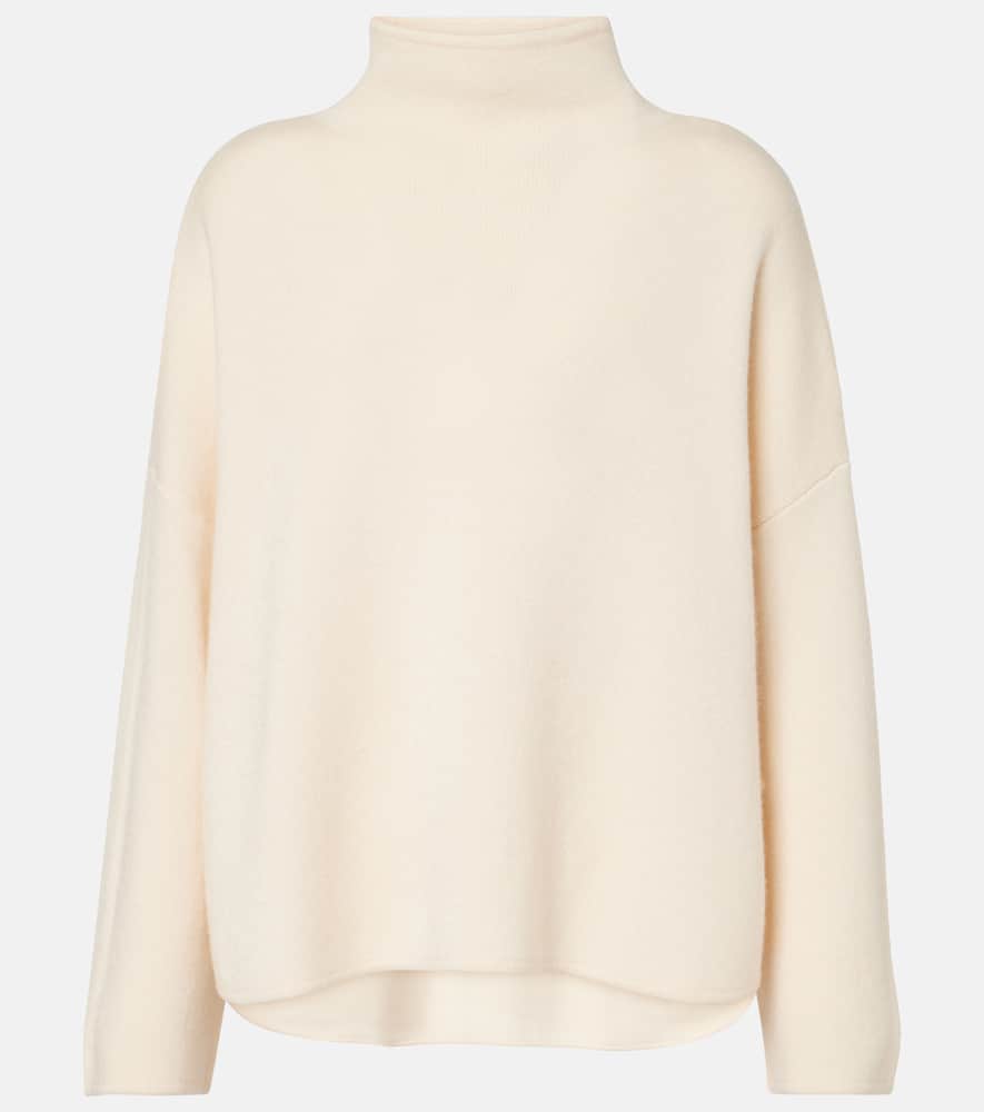 Wool and cashmere sweater