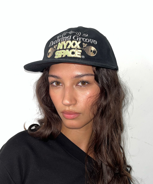 E. G CAP BLACK