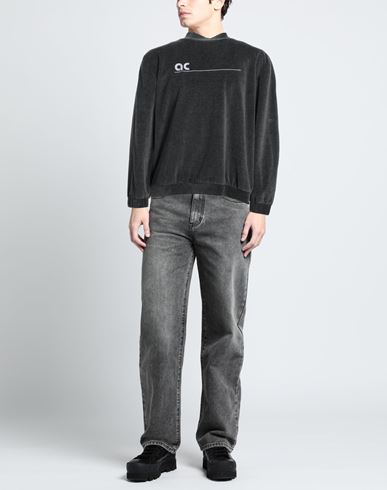 Man Sweatshirt Lead