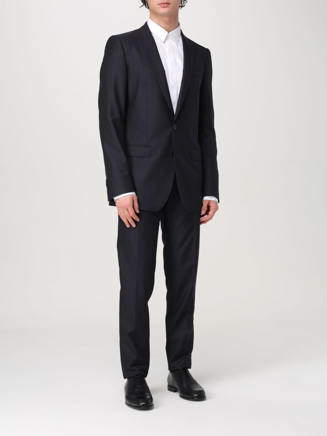 Suit Men color Blue