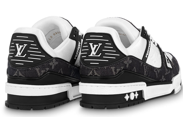 (WMNS) LV Trainer Sneaker 'Black Mesh Monogram with White '