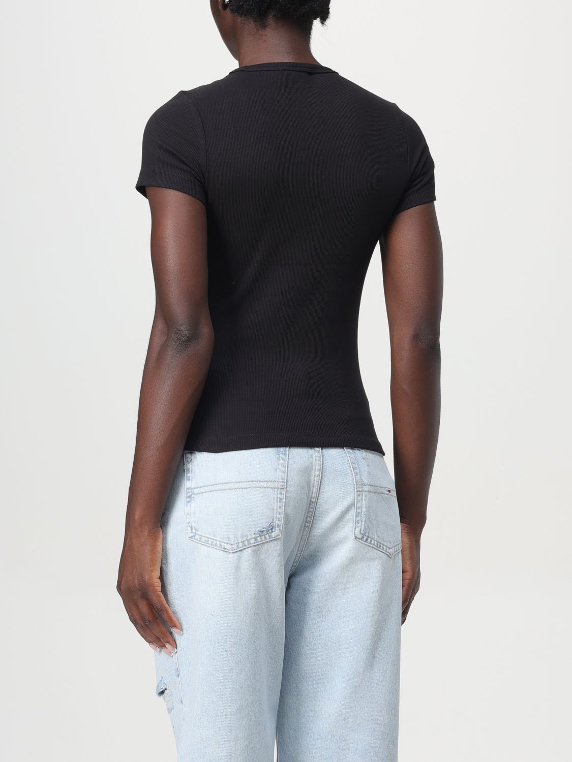 T-Shirt Woman color Black