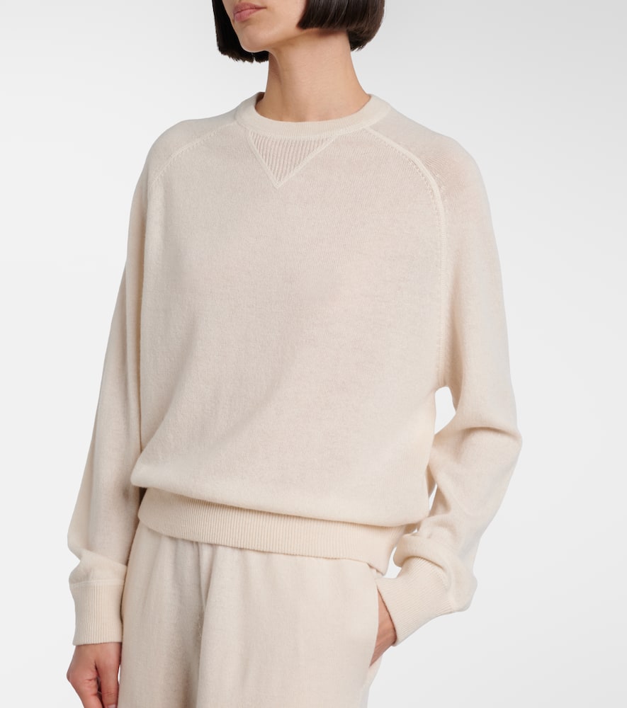 Wool and cashmere sweater