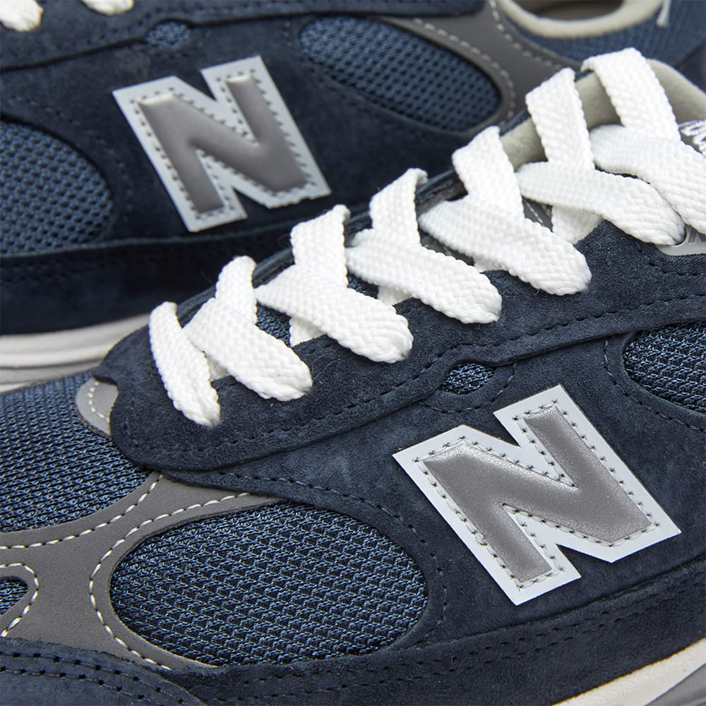 Men's MR993NV - Made in USA Sneakers in Navy