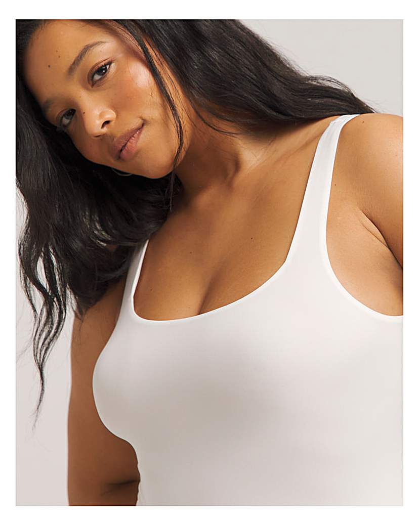 Magisculpt Smoothing Vest Body