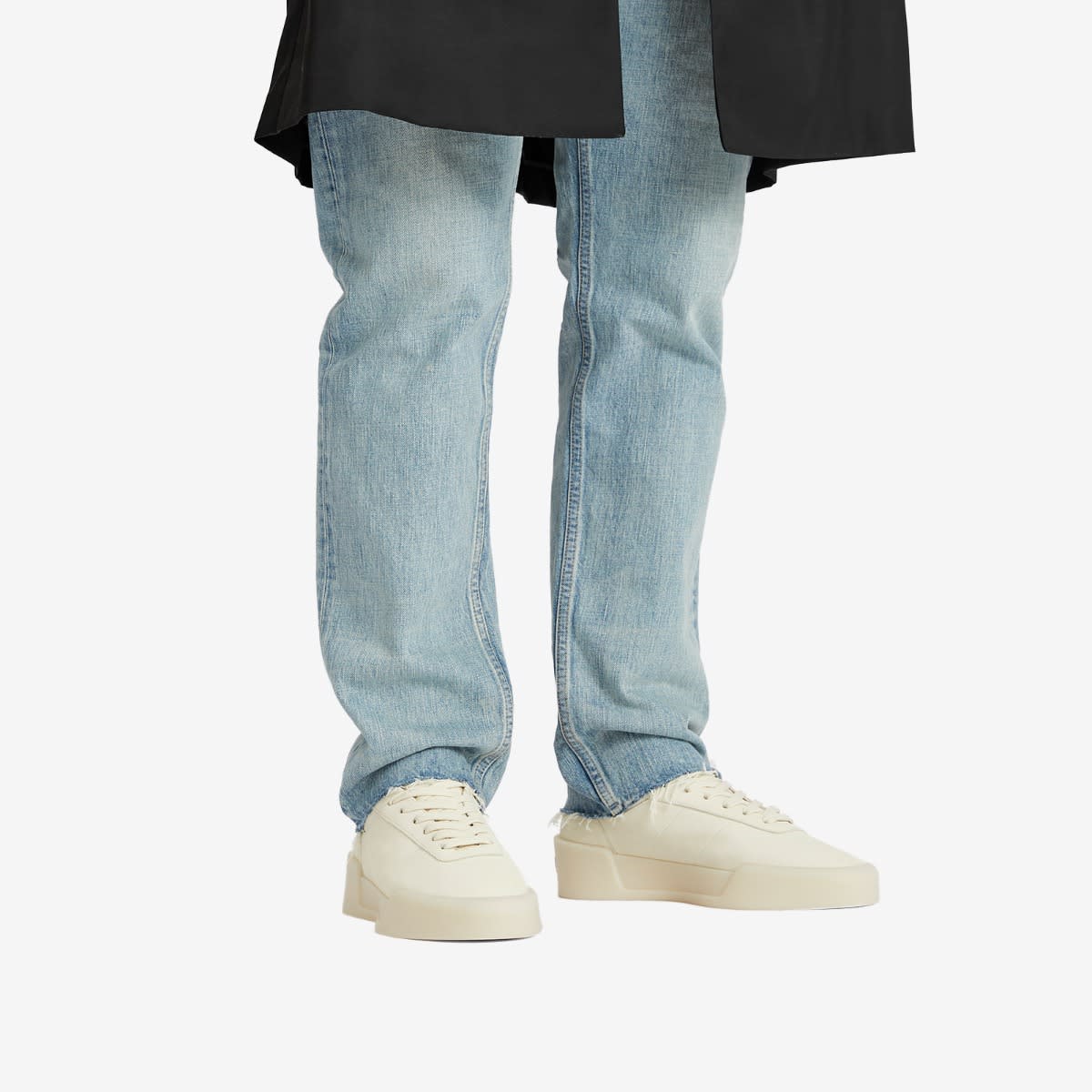 Men's Aerobic Low Nubuck in Cream
