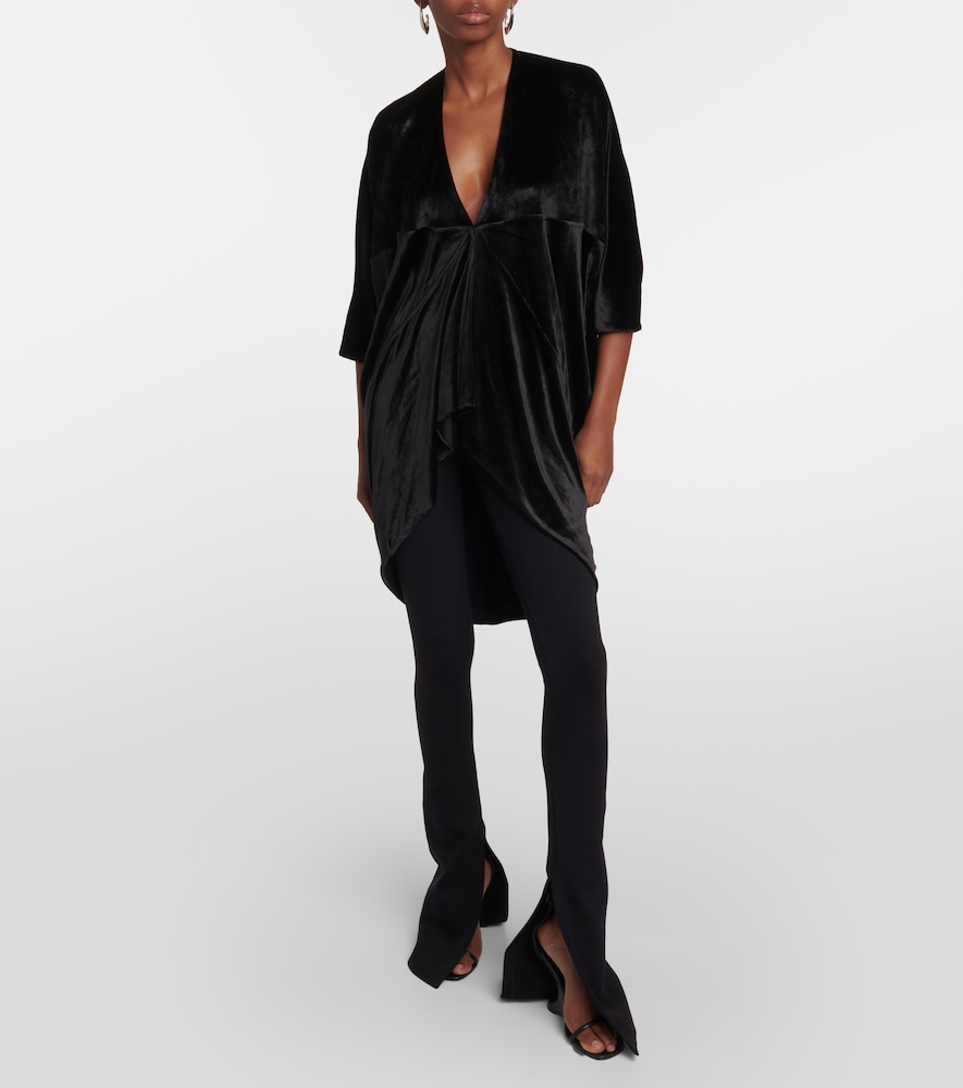 Em oversized top