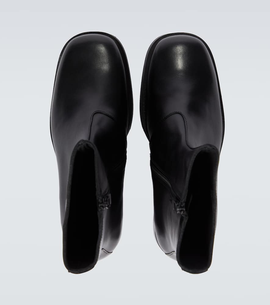 Our Legacy Camion leather Chelsea boots