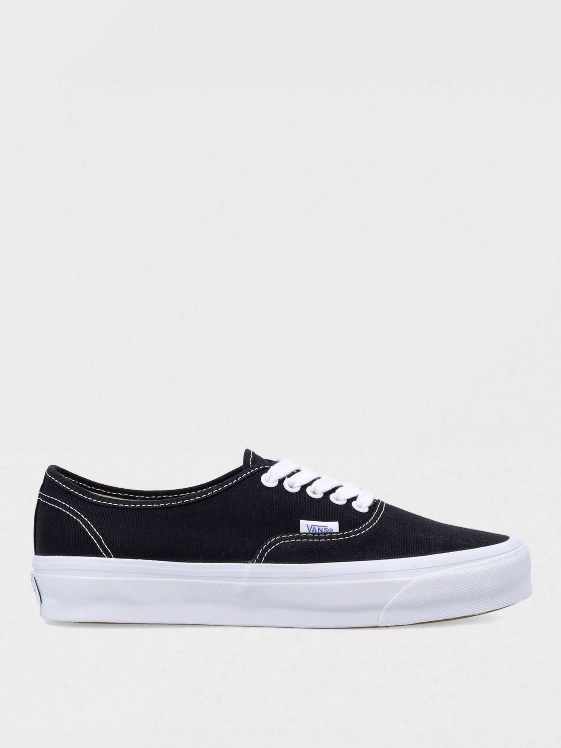 Sneakers VANS Men color Black