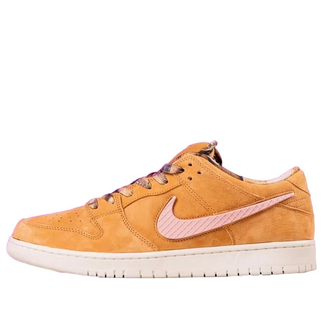 X NOTE Manchester SB Dunk Low 'Brew & Biscuits'