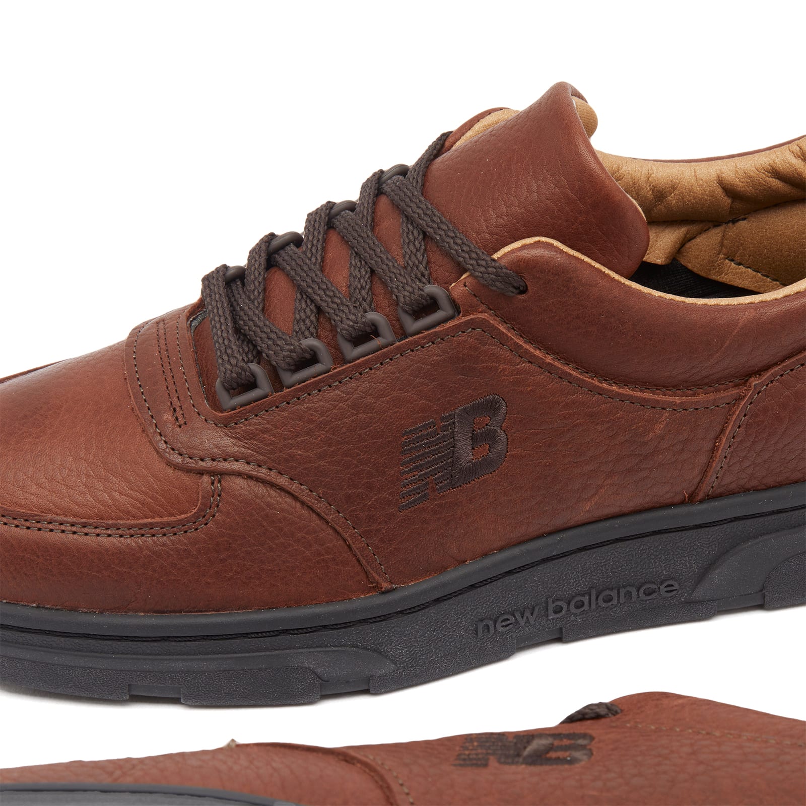 New Balance Men's Allerdale Sneaker in Brown