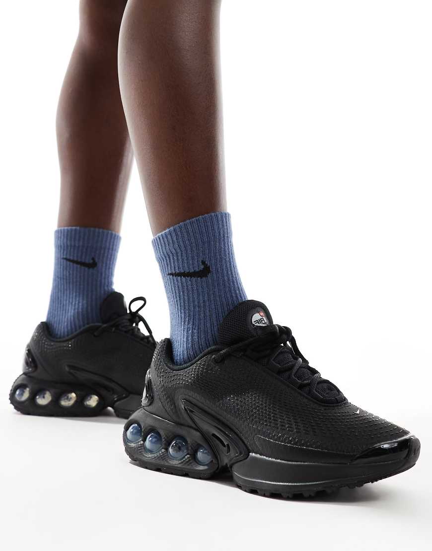 Air Max DN sneakers in black