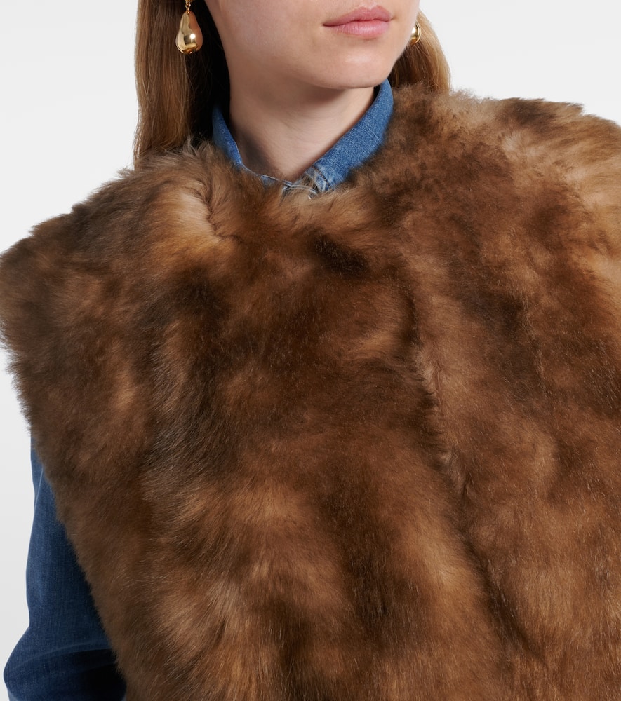 Cropped shearling vest