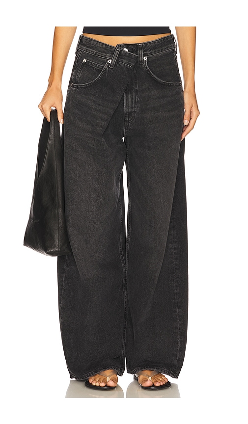 AGOLDE WEITER SCHNITT VANA in Black. Größe 28. Also in 25